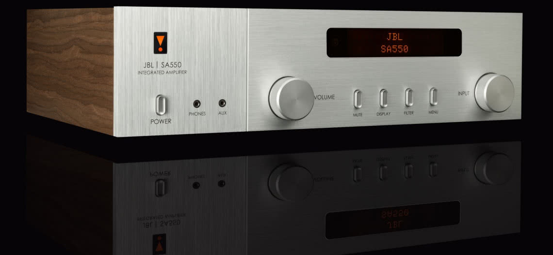 Dwie nowości JBL: wzmacniacz zintegrowany SA550 Classic  i odtwarzacz CD CD350 Classic