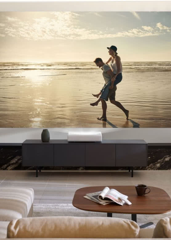 Debiuty Samsunga na polskim rynku: projektor The Premiere, telewizory The Terrace i The Frame