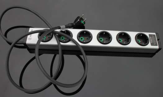 Listwa zasilająca EHMANN MasterLine ML-X15 Carbon, 16 A/3600 W