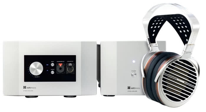 Wisienką na wielkim torcie słuchawkowym będzie zestaw HiFiMAN-a – słuchawki Susvara ze wzmacniaczem EF1000, w cenie ok. 100 000 zł.