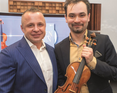 Skrzypek Janusz Wawrowski i fundator Roman Ziemian o skrzypcach Stradivariego i albumie "Hidden Violin"