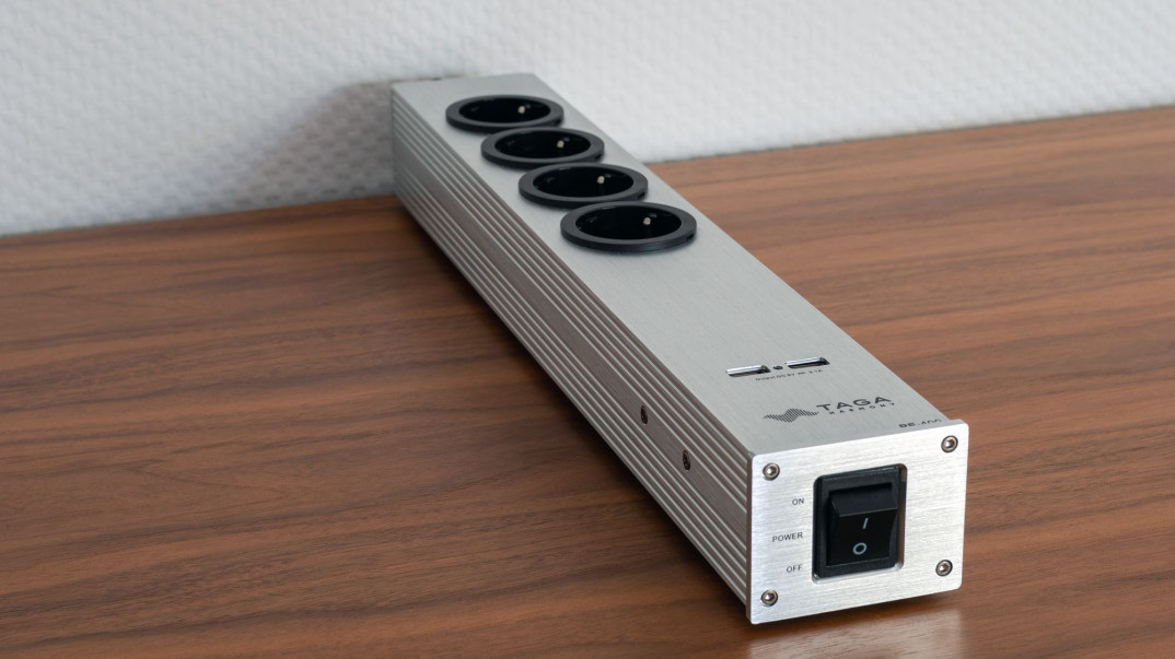 Filtr zasilania Taga Harmony PF-400USB