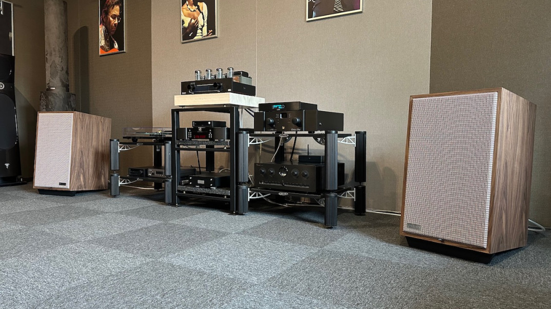 Odsłuchy najnowszych kolumn Pylon Audio Jade 20 w salonie Q21