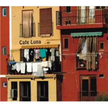 Cafe Luna
