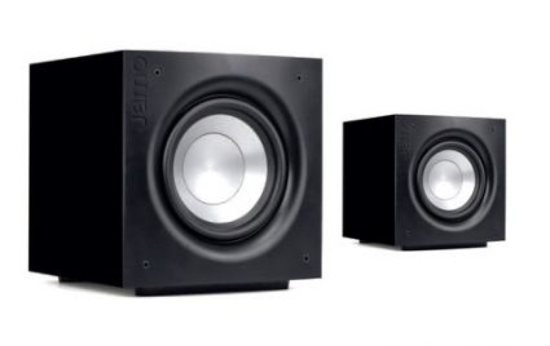 Dlaczego subwoofery spotykamy zawsze w systemach wielokanałowych (kina domowego), a bardzo rzadko w stereofonicznych?