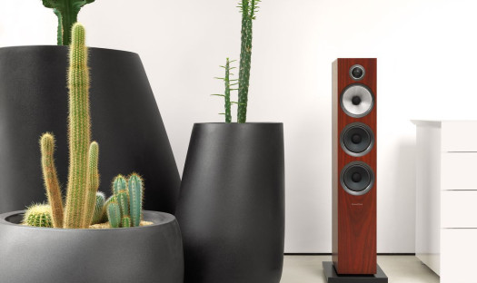 Nowa seria Bowers &amp; Wilkins 700 S2