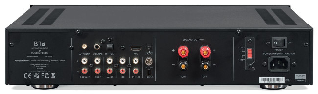 Do B1xi podłączymy źródła analogowe i cyfrowe, jest też Bluetooth, i to z dobrym kodowaniem.