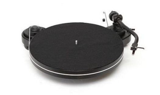Gramofon Pro-Ject RPM 1.3