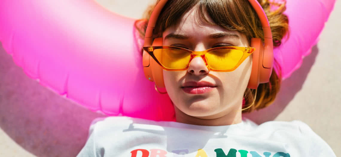  Słuchawki JBL Tune 700 BT 