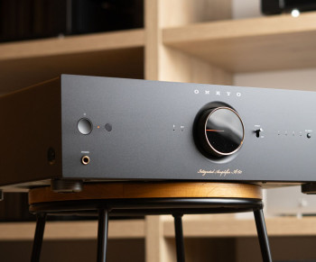 Trzy urządzenia Onkyo z serii Icon w oferce salonu Q21