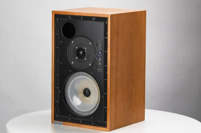 Nowe kolumny głośnikowe Musical Fidelity LS5-9