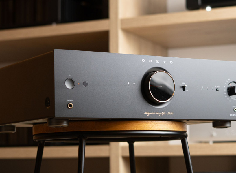 Trzy urządzenia Onkyo z serii Icon w oferce salonu Q21