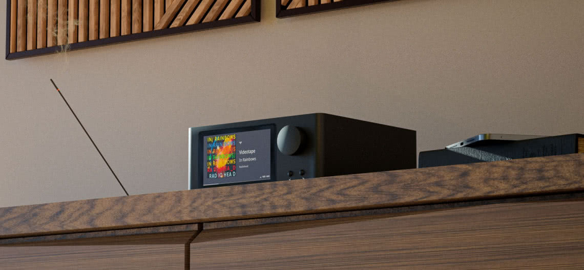 Wzmacniacz strumieniowy NAD C700 V2 - nowy układ DAC i obsługa Dolby Digital