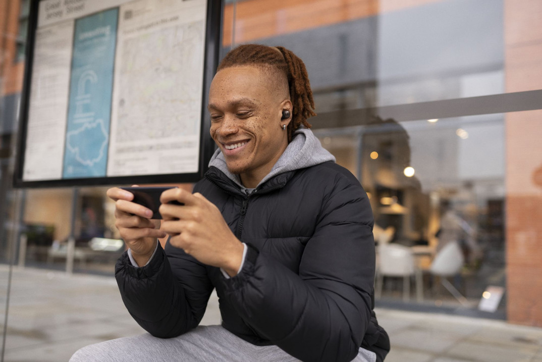 Słuchawki JBL Quantum TWS Air - przestrzenny dźwięk o niskim opóźnieniu