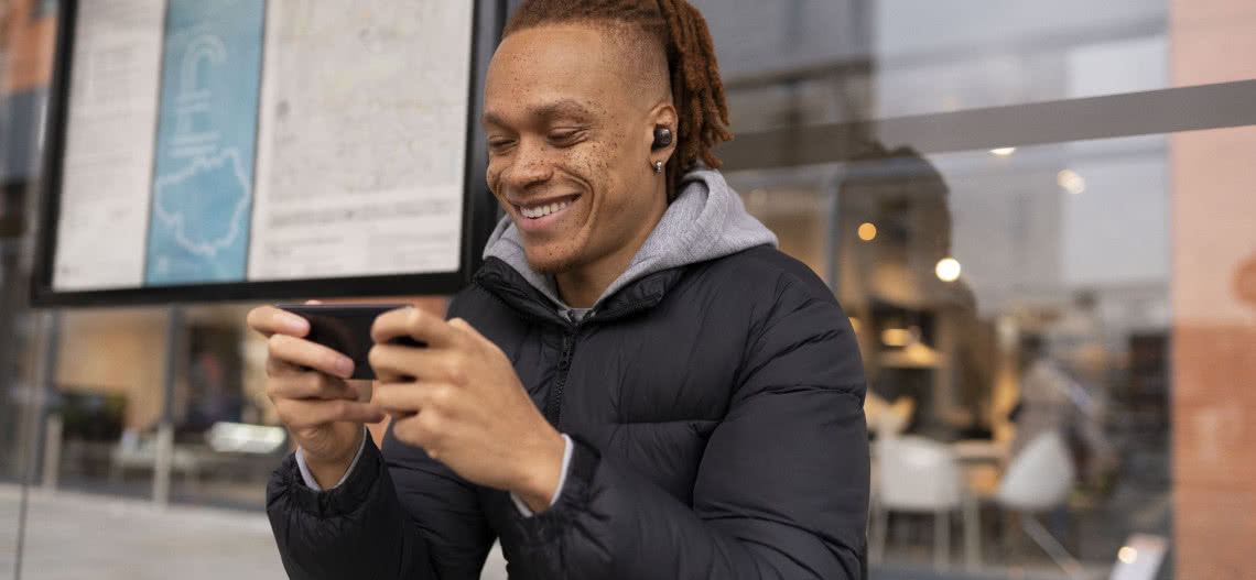 Słuchawki JBL Quantum TWS Air - przestrzenny dźwięk o niskim opóźnieniu