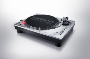 Nowe gramofony Technics: SL-1200MK7 i SL-100C