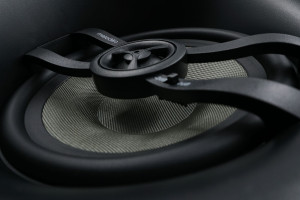 Melodika prezentuje BLI6A - głośnik sufitowy z serii Back in Black