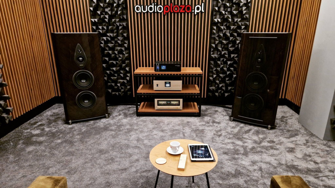 Prezentacje kolumn podłogowych Sonus faber Stradivari G2 w salonie audioplaza.pl we Wrocławiu