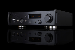Nowość TEAC-a serii 500 - DAC USB / przedwzmacniacz / wzmacniacz słuchawkowy UD-507