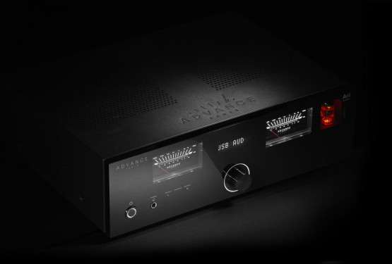 Styl neo-retro i audiofilska inżynieria, czyli Advance Paris APEX. Nowa seria na 30-lecie 