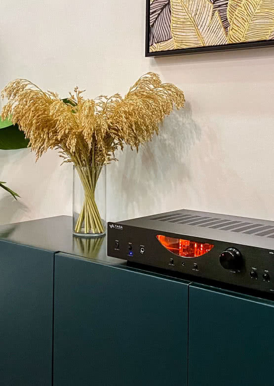 Wzmacniacz hybrydowy Taga Harmony HTA-600B. Kolejna nowość w portfolio marki