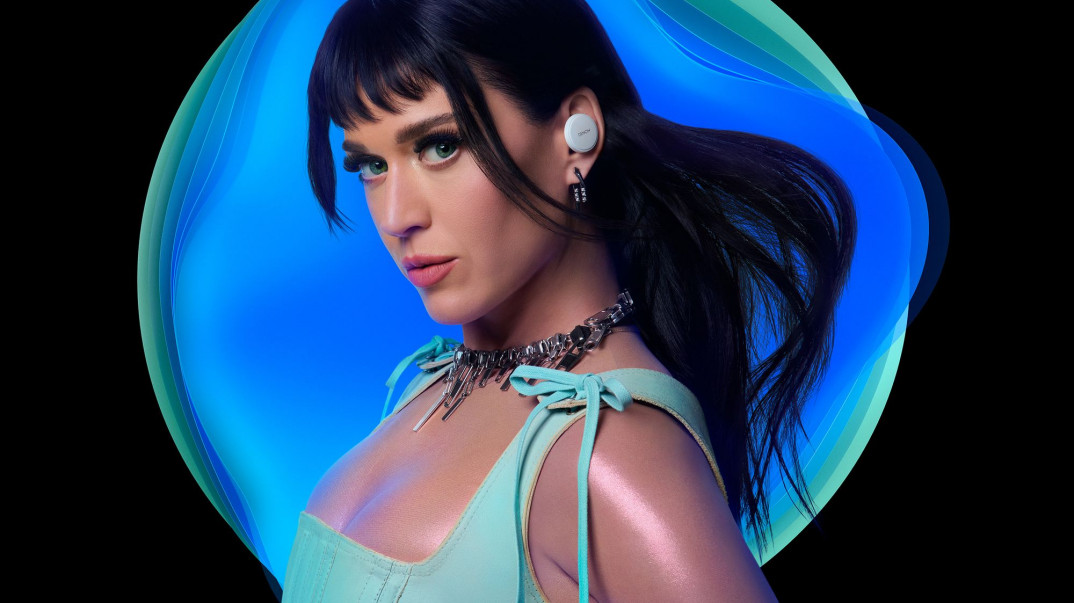 Denon nawiązuje partnerstwo z Katy Perry,  aby promować słuchawki PerL