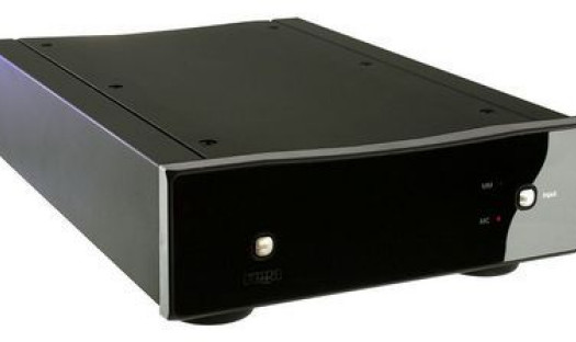 Przedwzmacniacz gramofonowy Rega Aria w salonie Q21