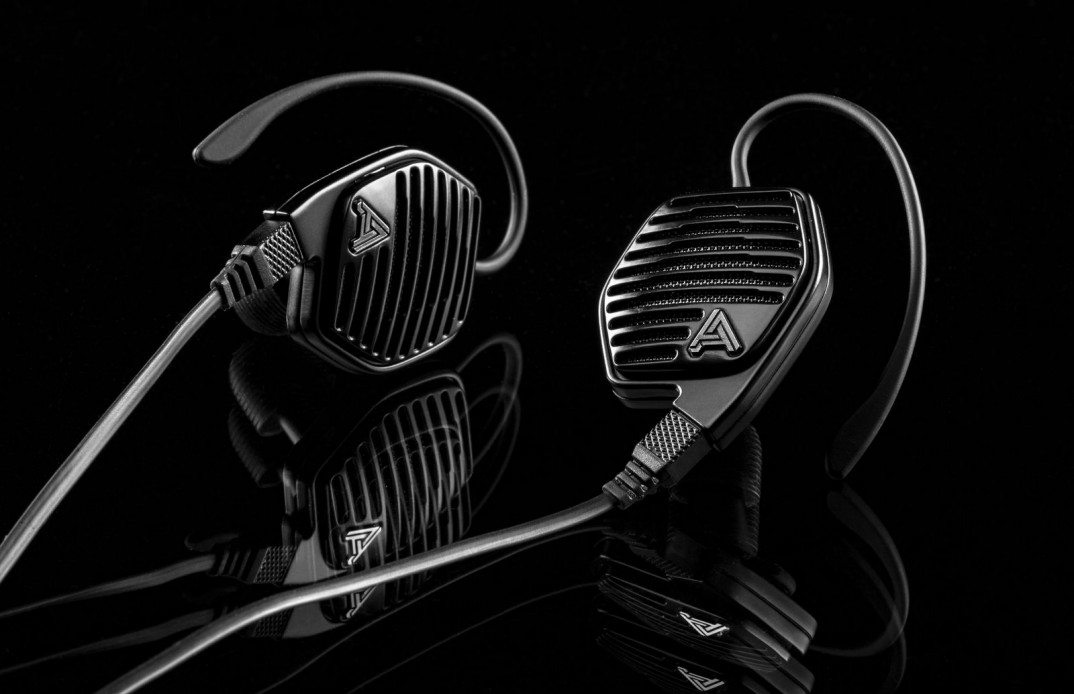 Planarne słuchawki douszne Audeze LCD-i3