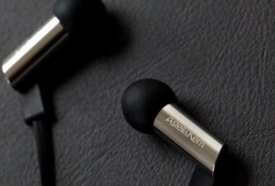 Słuchawki Astell&Kern AKR01