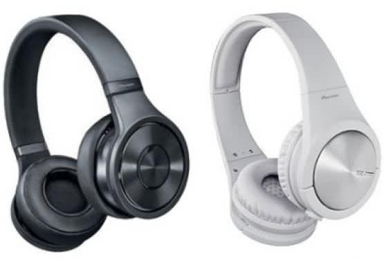 Słuchawki Pioneer SE-MX9 i SE-MX7