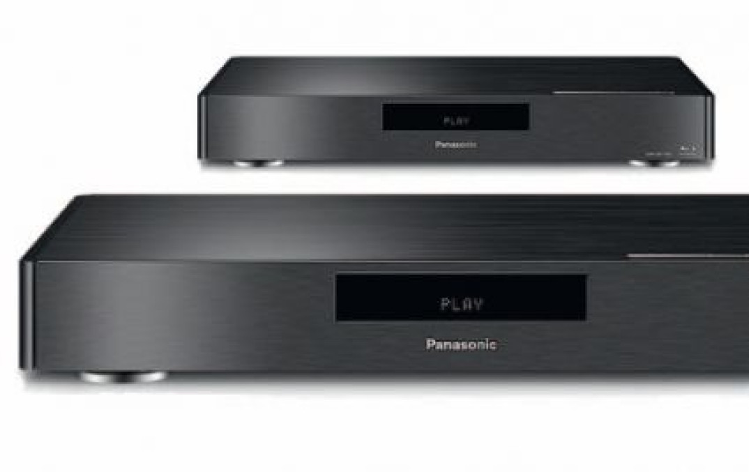 Panasonic DMP-BDT700 i SC-BTT885