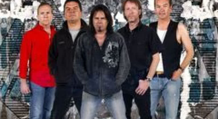 Doogie White & La Paz nagrywają nową płytę