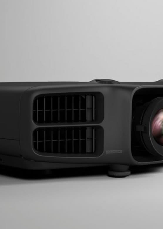 Projektory instalacyjne Epson z serii EB-G6000