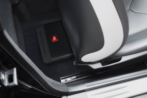 Subwoofer aktywny JBL BassPro Nano