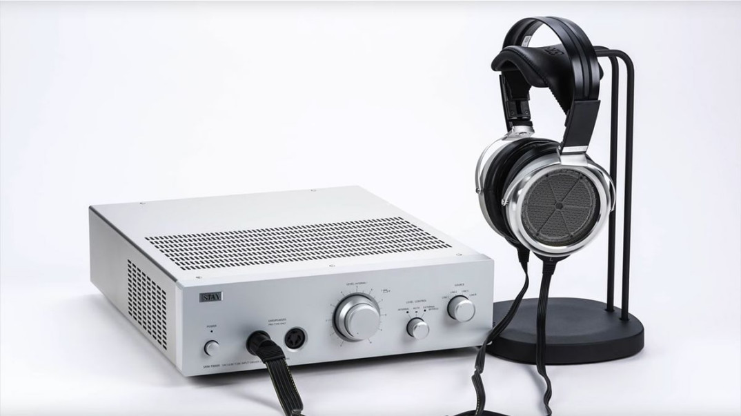 Wzmacniacz słuchawkowy Stax SRM-T8000 w ofercie salonu HI-TON Home of Perfection
