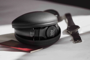 JBL jest wszędzie: Club One/950NC/700BT