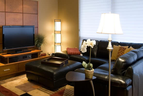 Amplituner kina domowego NAD T 758 V3