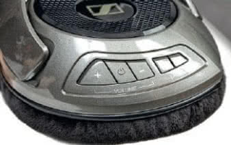 Same przyciski mogłyby być bardziej rozpoznawalne
(pod palcem), lecz jakość wykonania jest perfekcyjna.