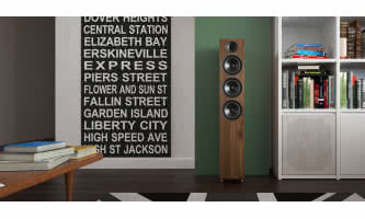 Dlaczego przy stosowaniu kolumn o wysokiej efektywności słychać szum, którego można nie usłyszeć z kolumn o niższej efektywności?