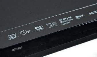 Symbole na górnej krawędzi i logo 3D pozwalają
rozpoznać nowy model.