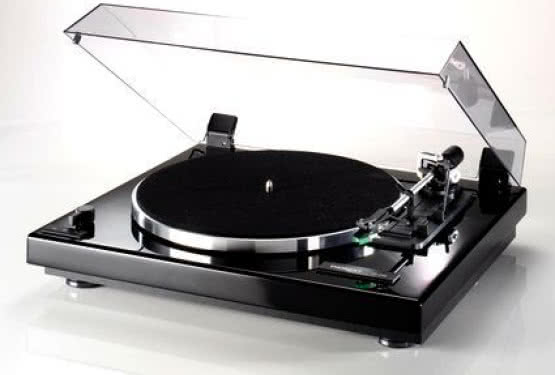 Gramofon Thorens TD-240-2 w kolorze piano black taniej w salonie Q21