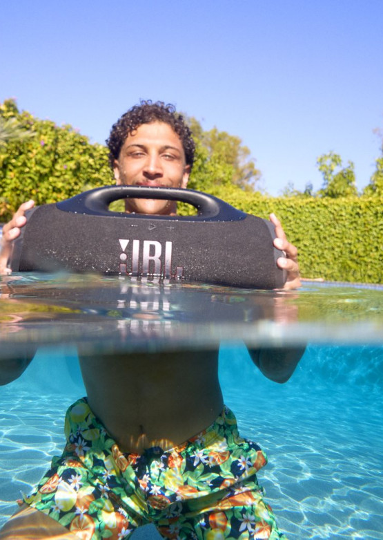 JBL Boombox 4 - najmocniejszy przenośny, wodoodporny głośnik JBL