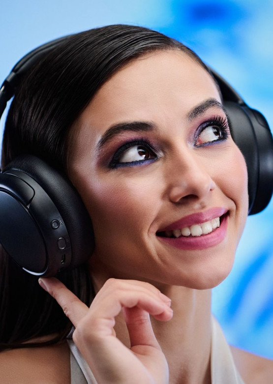 Nowe bezprzewodowe słuchawki Panasonic RB-M600B  z hybrydowym ANC