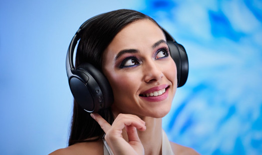 Nowe bezprzewodowe słuchawki Panasonic RB-M600B  z hybrydowym ANC