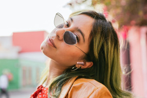 Słuchawki JBL Wave Beam 2 - dźwięk Pure Bass i technologia Smart Ambient