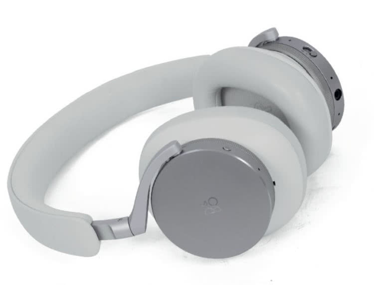 Bang olufsen h95 online test