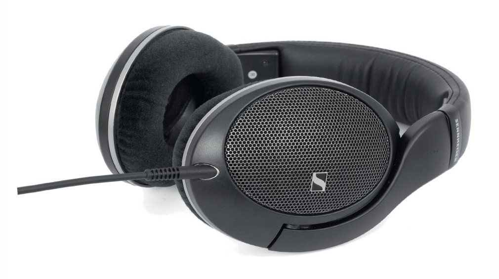 HD 550