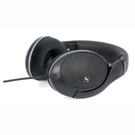 HD 550