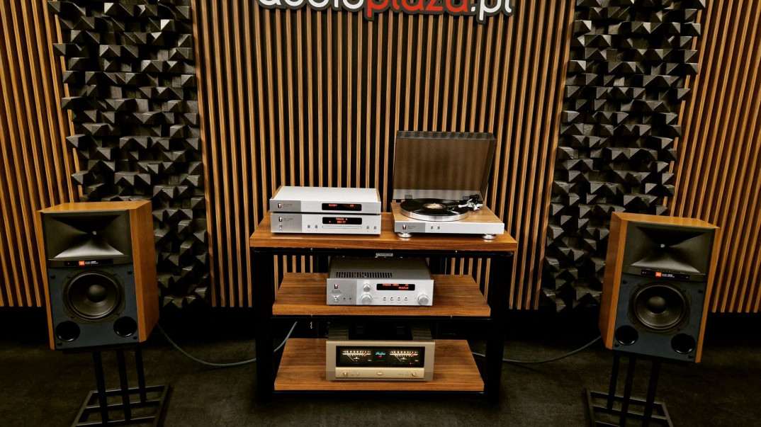 Odsłuchy monitorów JBL 4329P Studio w salonie audioplaza.pl