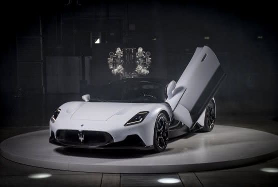 System nagłośnienia Sonus faber w Maserati MC20. Szczegóły, film, zdjęcia